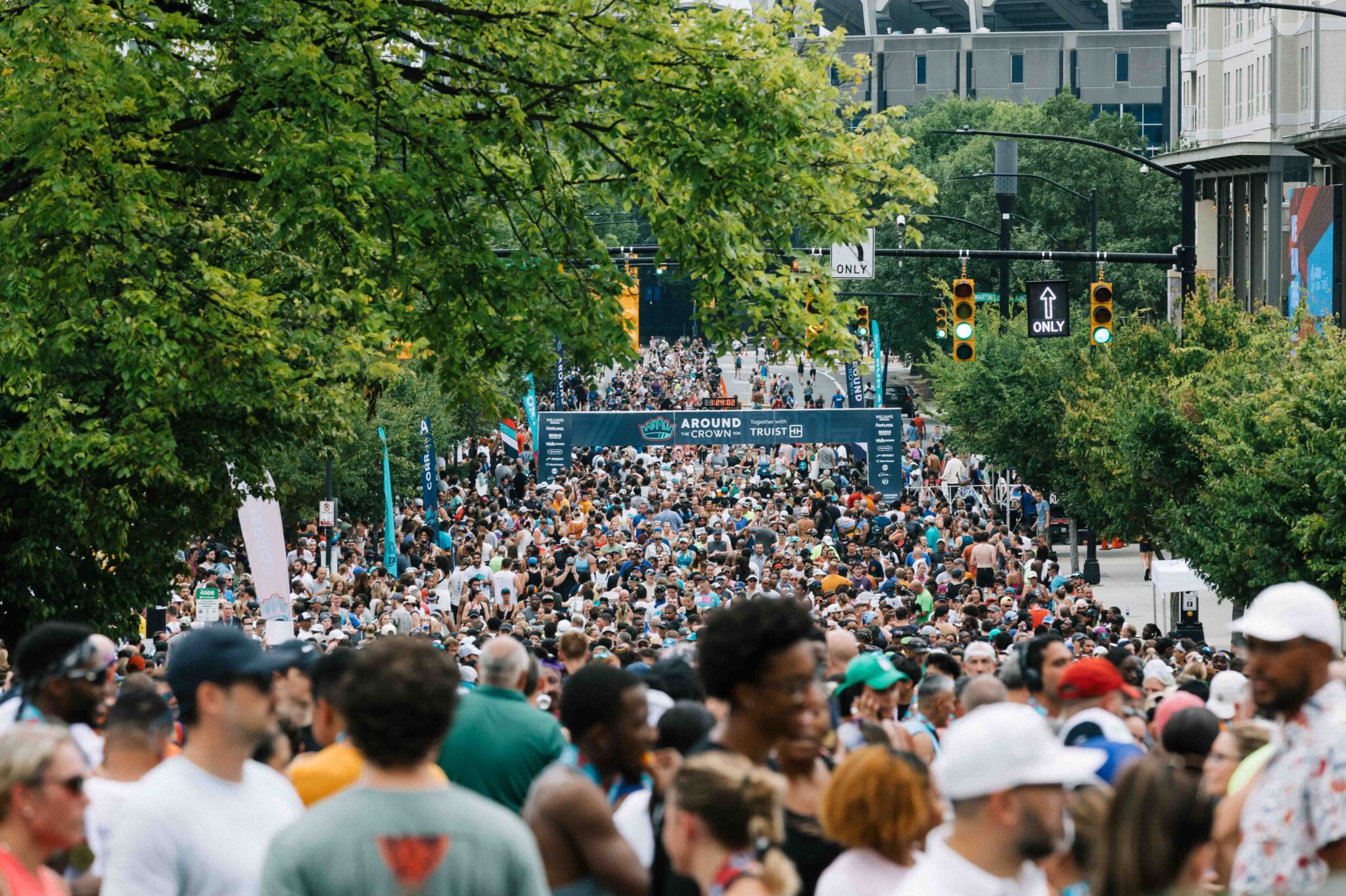 Around the Crown 10K